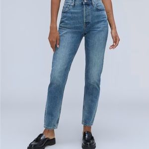 Everlane 90’s Cheeky Jean - Never worn